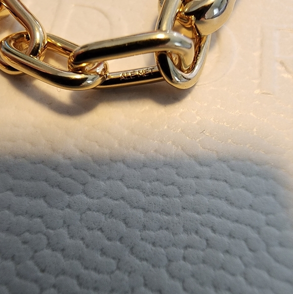 Pandora ME Link Chain Bracelet - Picture 5 of 7